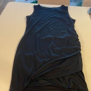 EUC BTFBM sleeveless black ruched side dress